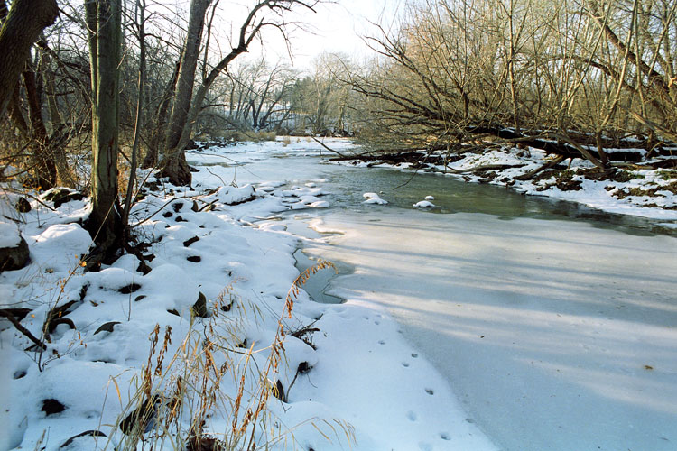 menomonee river milwaukee wisconsin